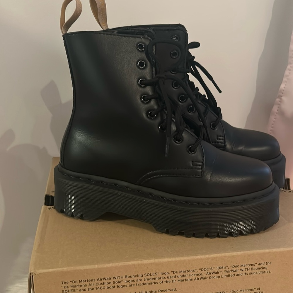 Brand new worn once platform black on black Dr martens